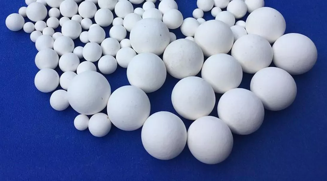 What is the Typical Size Range of Ceramic Alumina Balls?